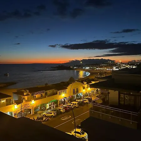 Oceanside Escape Apartment *